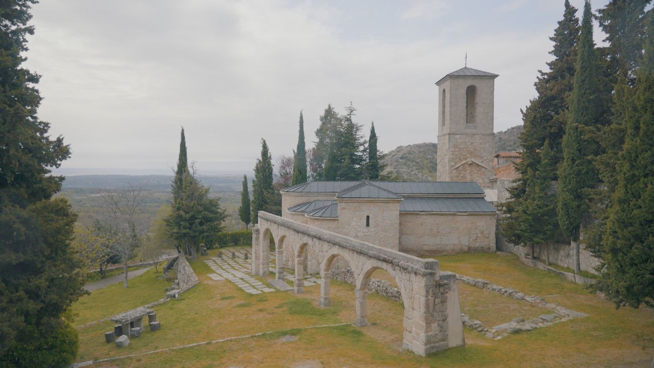 El convento medieval de La Cabrera que guarda siglos de historias