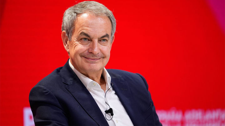 El juez Calama bloquea 490.780 euros de las cuentas del expresidente Zapatero