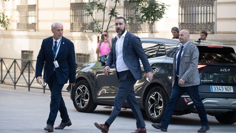 Aldama vuelve al banquillo como investigado en el 'caso Koldo' por las mascarillas de Baleares