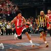 79-61. Olympiacos, a la final de la Euroliga tras exhibirse ante el Fenerbahce