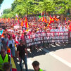 Decenas de miles de personas marchan en Madrid para pedir la dimisión de Sánchez