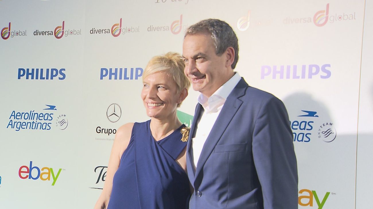 Zapatero y Sonsoles Telemadrid recibe el premio Diversia por su contribución a la normalización del colectivo LGTBI
