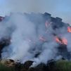 Extinguido un incendio de varios fardos de paja en Camarma de Esteruelas