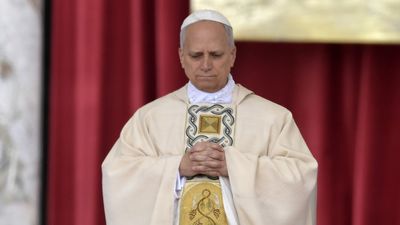 En Cibeles no consiguen acordar cómo dar la bienvenida al Papa León XIV