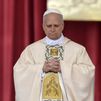 En Cibeles no consiguen acordar cómo dar la bienvenida al Papa León XiV