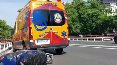 Grave accidente de moto en Raimundo Fernández Villaverde