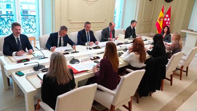 Ayuso celebra siete años en Sol con Madrid como la primera economía del país y cifras históricas de empleo