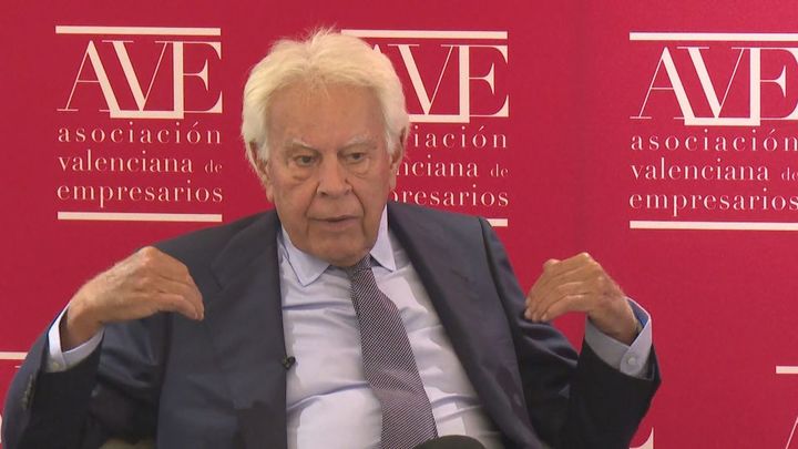 Felipe González reclama elecciones "este año"