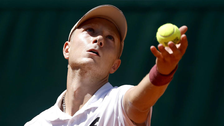 Landaluce estrena su casillero en Roland Garros tras vencer a Prado Angelo