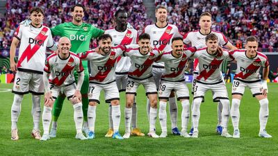 Once de gala del Rayo Vallecano en su primera final europea