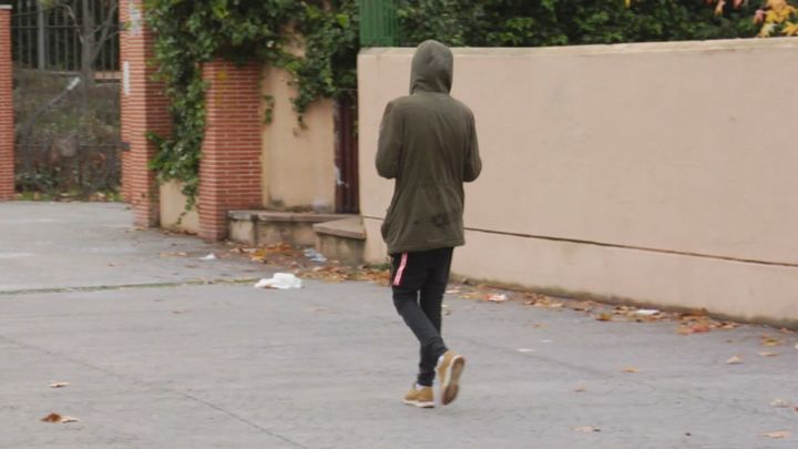 Madrid llevará al Gobierno central ante la justicia si no ejecuta de manera "inmediata" la devolución de 110 menores migrantes con sus familias