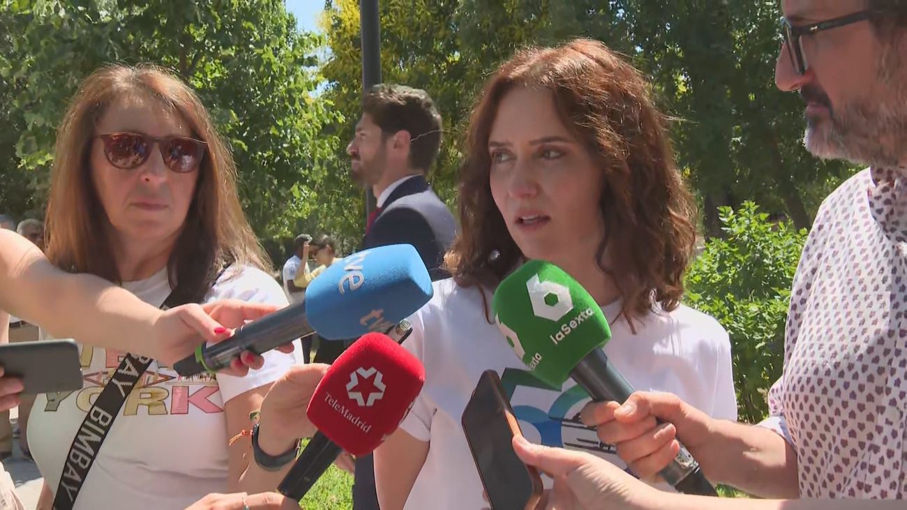 Ayuso tilda de "gravísimo" que el Gobierno ponga "en tela de juicio" a jueces y Almeida pide elecciones