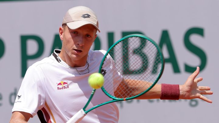 Landaluce se despide de Roland Garros tras un partido maratoniano