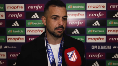 José Herrera no seguirá como entrenador del Atlético de Madrid femenino