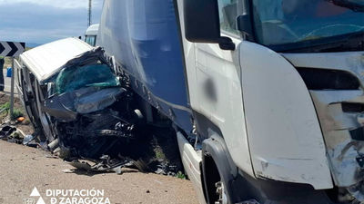 Día negro en las carreteras aragonesas con seis fallecidos en dos accidentes de tráfico