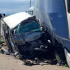 Accidente de trafico  entre una furgoneta y un vehículo articulado en la carretera N-122, en  Agón