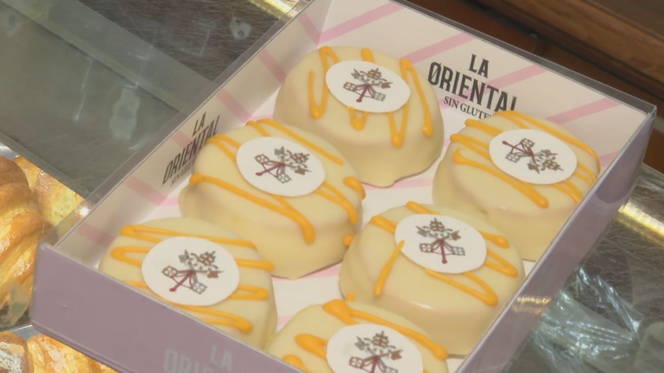 'Cor unum', 'un sólo corazón' de limón, fresa y chocolate para León XIV