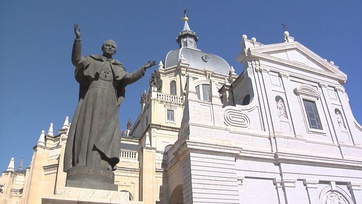 Madrid recorre la huella de los Papas en un tour por su legado histórico