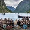 Los jugadores de Noruega posan como vikingos antes del Mundial