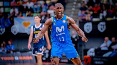 79-71. Estudiantes gana al Oviedo y se jugará con el Coruña el ascenso