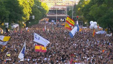 Medio millón de jóvenes enmudecen junto a León XIV en una Vigilia histórica