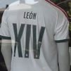 El Real Madrid vende la camiseta con el nombre de León XIV a 195 euros