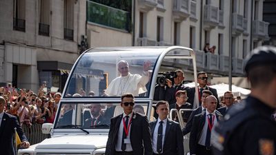 Estas son las calles que recorrerá el Papa este lunes en Madrid camino de la Almudena y el Bernabéu
