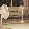 Familias de Madrid se reúnen este viernes con el Defensor del Pueblo por el calor en las aulas