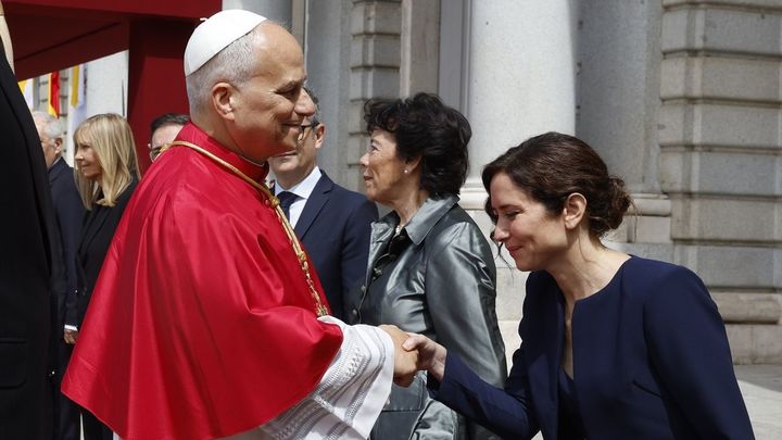 Ayuso con el papa León XIV