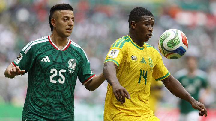 2-0. México gana a Sudáfrica en el partido inaugural del Mundial