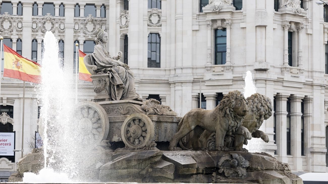 Cinco meses de trabajos para devolver su esplendor a la Cibeles