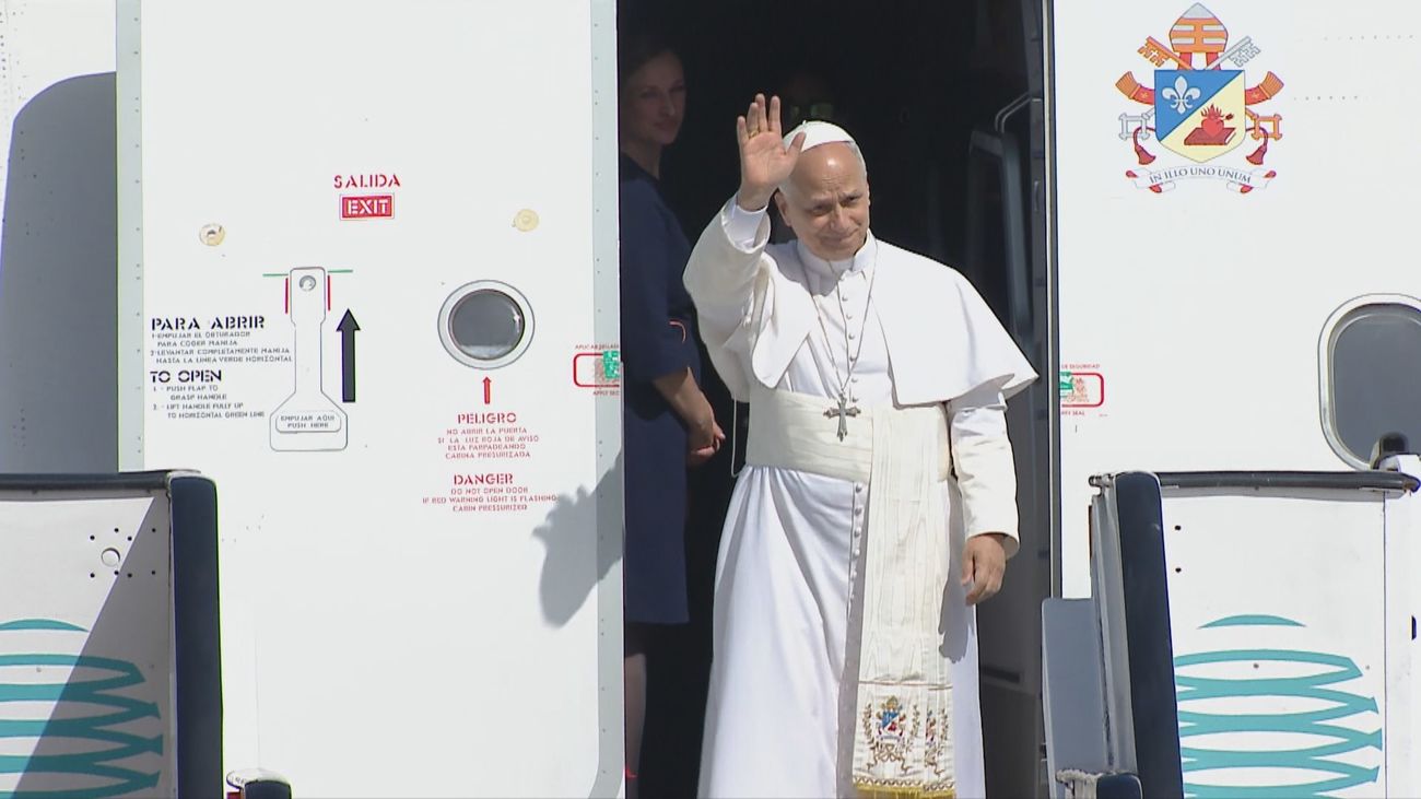El papa León XIV llega a Canarias para asistir al acto en Arguineguín, uno de los encuentros con mayor carga simbólica