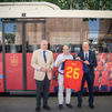 EMT Madrid anima a la selección con un autobús vinilado con el lema '¡Vamos, España!'