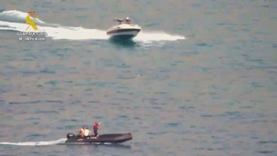 Así interceptó la Guardia Civil una potente motora que hacía de patera en Melilla