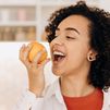 Qué alimentos comer para mantener la piel hidratada y protegida frente al calor