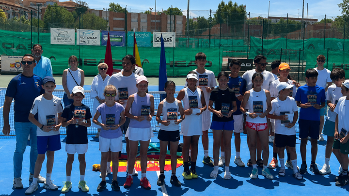 El V Grand Slam Palacio de Aranjuez corona a los campeones del tenis juvenil madrileño