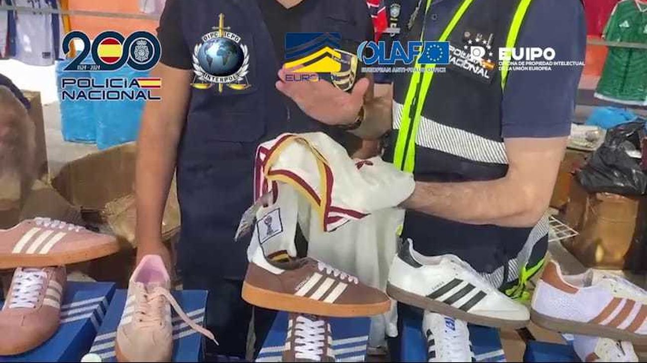 Camisetas y material deportivo falsificado