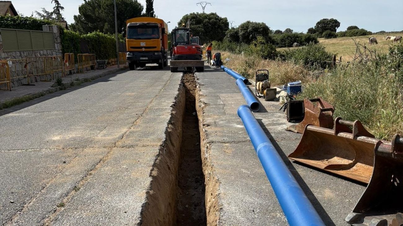 Sustitución de la red de suministro de agua en urbanizaciones de Galapagar