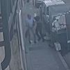 Detenidos dos hombres por robar de forma violenta a un anciano en el barrio de Salamanca