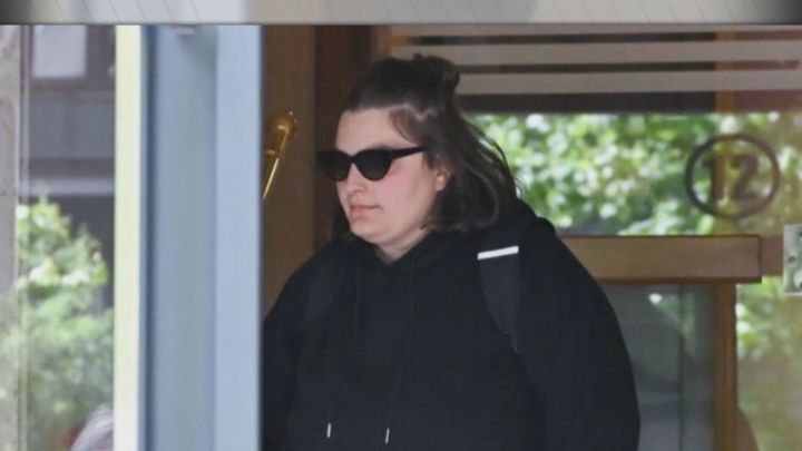 Las hijas de Zapatero y su secretaria, Gertrudis Alcázar, imputadas en el 'caso Plus Ultra'