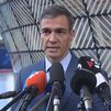 Sánchez transmite a Zapatero su "confianza" y su "empatía y solidaridad" a sus hijas  y a su mujer