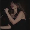 Irán condena a 74 latigazos a una cantante por emitir un concierto en YouTube sin velo