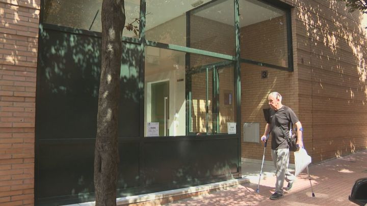Detenido en Móstoles por apuñalar a su compañero de piso por poner la lavadora de madrugada