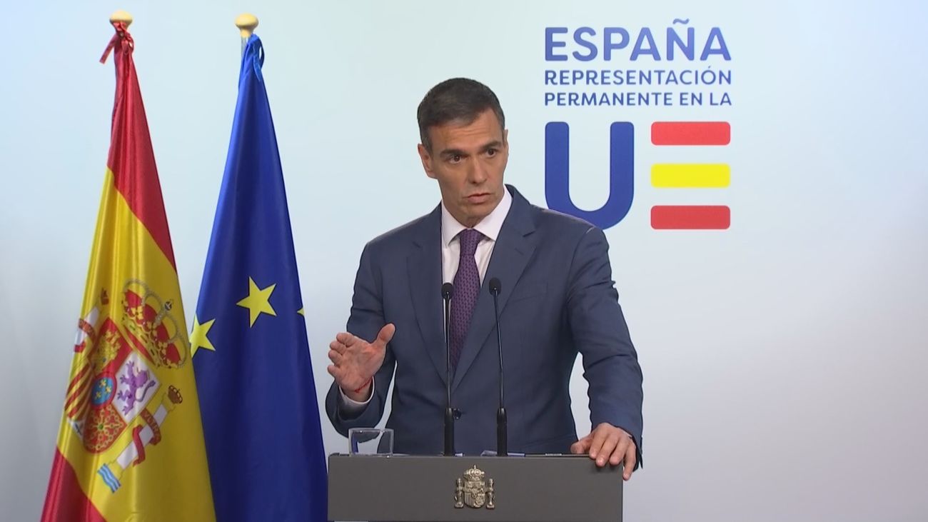 Sánchez pretende dejar, ahora, en manos de Zapatero la decisión de devolver las joyas