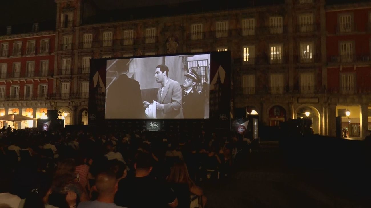 La Plaza Mayor se convierte en cine de verano al aire libre con clásicos del cine español