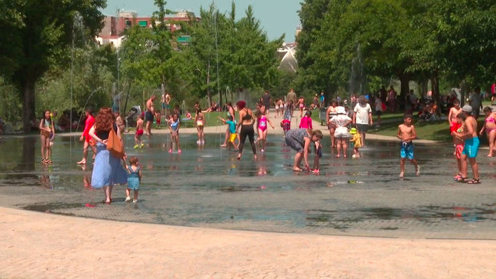 Arranca el verano con calor asfixiante en Madrid y temperaturas que superan los 40 grados