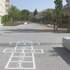 La calle de Oberón de Moratalaz se convierte en una vía peatonal, accesible y verde