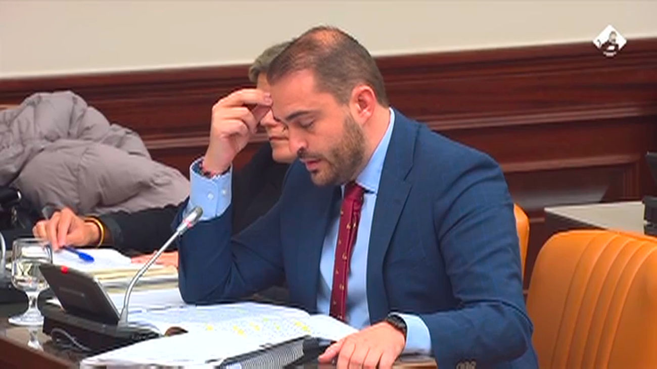 Leire Díez se coordinó con el grupo socialista en el Congreso para impulsar sus ataques contra fiscales y la UCO