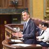 Sánchez niega una "corrupción generalizada" y se reafirma en su intención de "continuar"