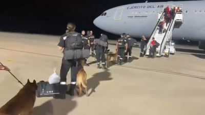 Aterriza en Venezuela el avión con la UME y efectivos de rescate de la Comunidad de Madrid
